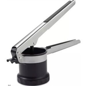 OXO Good Grips 3-in-1 Adjustable Potato Ricer Black/Silver